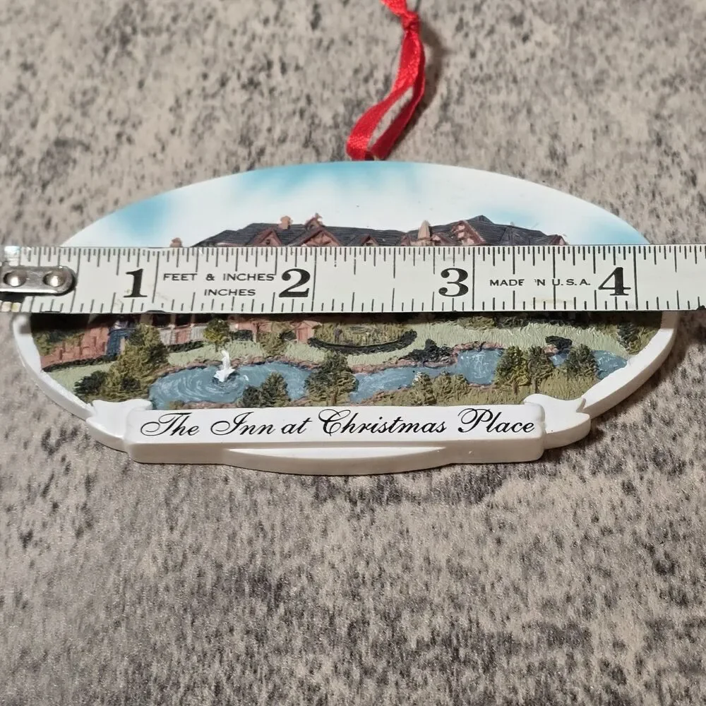 Ornament Pigeon Forge Tennessee Ornament Ceramic Hangs Inn At Christmas Place